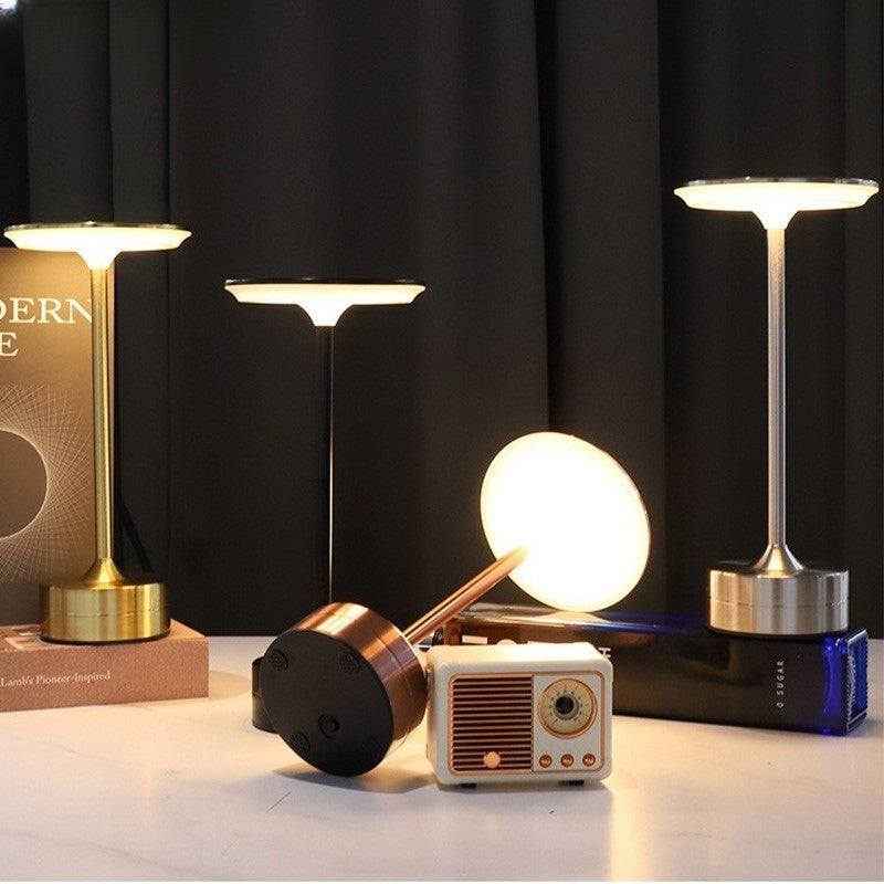 Lampe LED Acier Minimaliste Tactile stabilité optimale